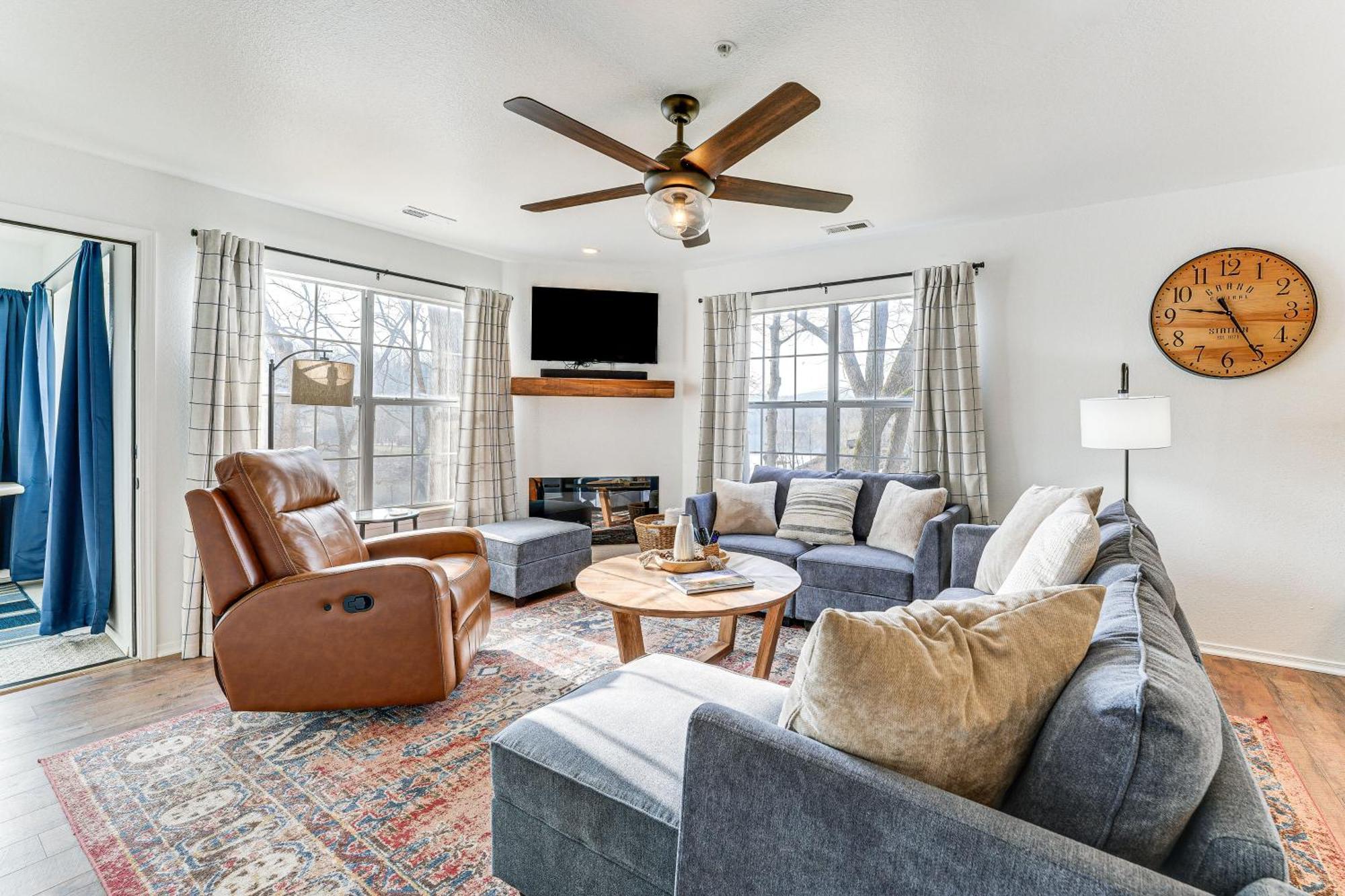 Branson Lakefront Condo With Sunroom And Lake Views! Exteriér fotografie